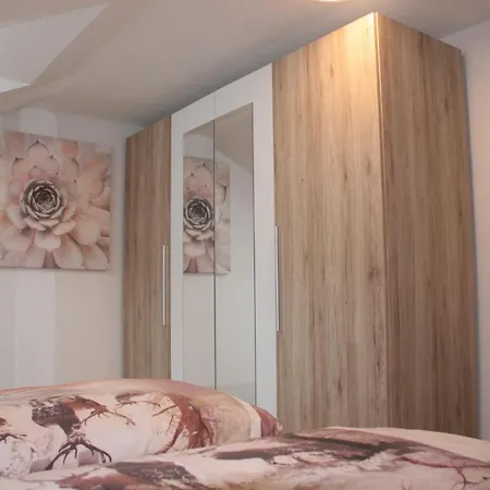 Appartement Kuckuck Auf Dem Sommerberg Incl Schwarzwald Plus-karte - 2 50qm Bad Wildbad